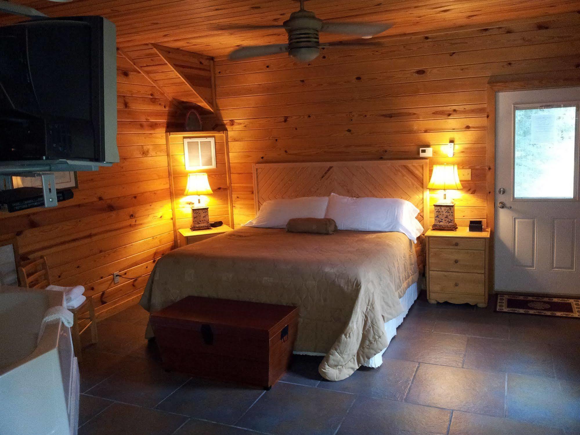 Апартаменти Cabins At Sugar Mountain Юрика-Спрінгс Екстер'єр фото